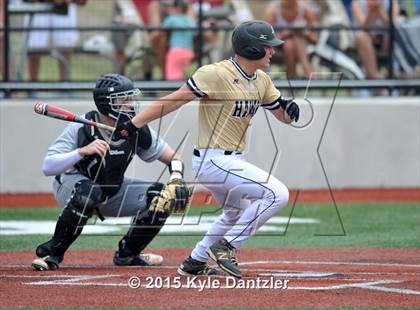 Thumbnail 3 in Pleasant Grove vs Argyle (UIL 4A Region 2 Final) photogallery.