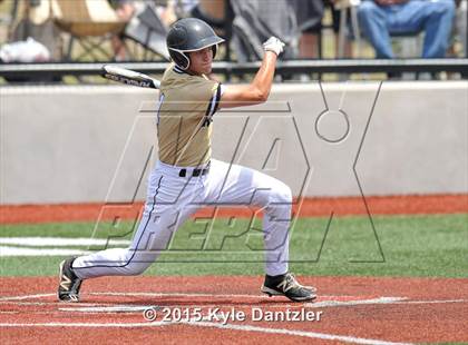 Thumbnail 2 in Pleasant Grove vs Argyle (UIL 4A Region 2 Final) photogallery.
