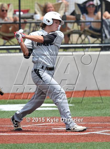 Thumbnail 1 in Pleasant Grove vs Argyle (UIL 4A Region 2 Final) photogallery.