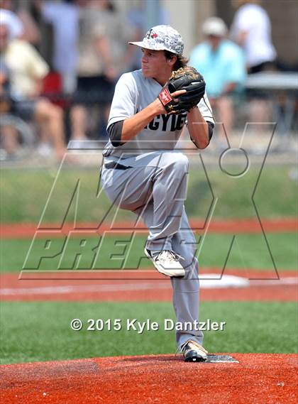 Thumbnail 1 in Pleasant Grove vs Argyle (UIL 4A Region 2 Final) photogallery.