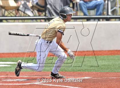 Thumbnail 3 in Pleasant Grove vs Argyle (UIL 4A Region 2 Final) photogallery.