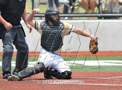 Thumbnail 2 in Pleasant Grove vs Argyle (UIL 4A Region 2 Final) photogallery.