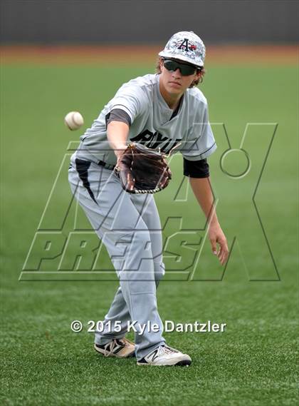 Thumbnail 2 in Pleasant Grove vs Argyle (UIL 4A Region 2 Final) photogallery.