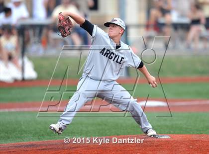 Thumbnail 2 in Pleasant Grove vs Argyle (UIL 4A Region 2 Final) photogallery.