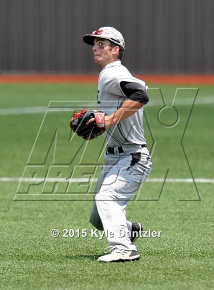 Thumbnail 1 in Pleasant Grove vs Argyle (UIL 4A Region 2 Final) photogallery.