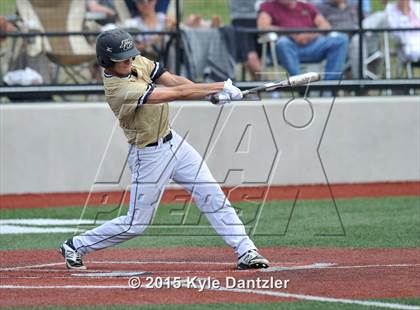 Thumbnail 3 in Pleasant Grove vs Argyle (UIL 4A Region 2 Final) photogallery.