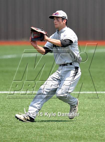 Thumbnail 1 in Pleasant Grove vs Argyle (UIL 4A Region 2 Final) photogallery.