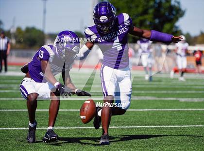 Thumbnail 2 in Tomball vs Klein Cain photogallery.