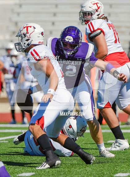 Thumbnail 2 in Tomball vs Klein Cain photogallery.