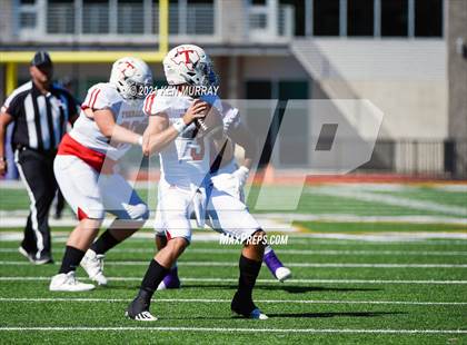 Thumbnail 3 in Tomball vs Klein Cain photogallery.
