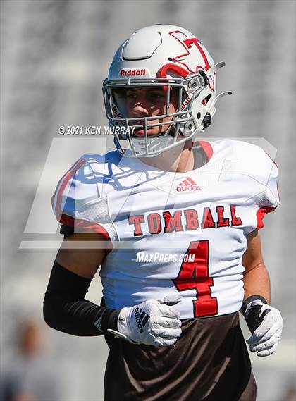 Thumbnail 3 in Tomball vs Klein Cain photogallery.