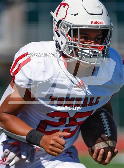 Thumbnail 2 in Tomball vs Klein Cain photogallery.