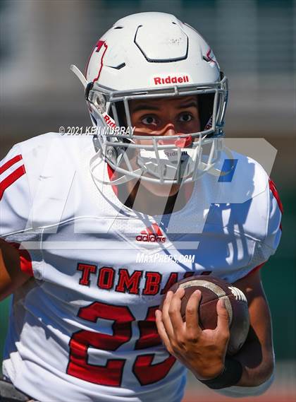 Thumbnail 1 in Tomball vs Klein Cain photogallery.