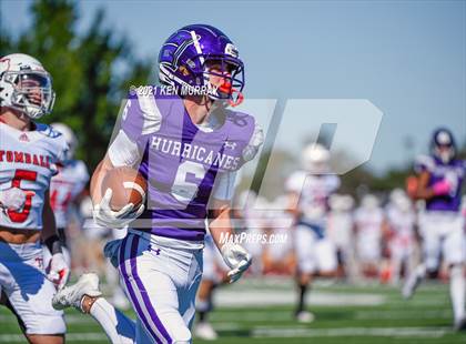 Thumbnail 3 in Tomball vs Klein Cain photogallery.