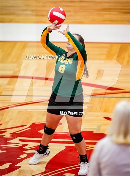 Thumbnail 3 in Perryton vs. Pampa photogallery.