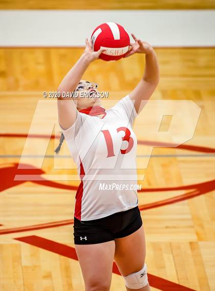 Thumbnail 1 in Perryton vs. Pampa photogallery.