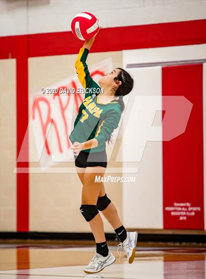 Thumbnail 3 in Perryton vs. Pampa photogallery.