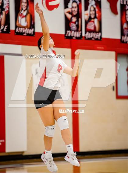 Thumbnail 1 in Perryton vs. Pampa photogallery.