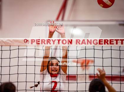 Thumbnail 1 in Perryton vs. Pampa photogallery.