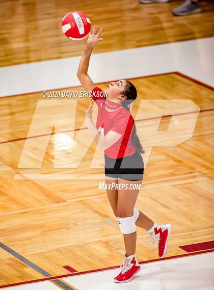 Thumbnail 3 in Perryton vs. Pampa photogallery.