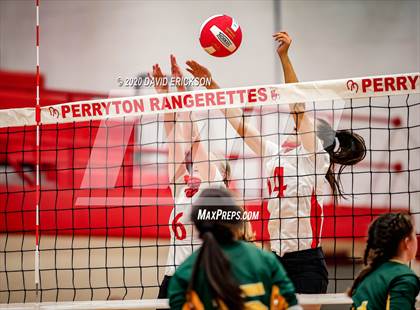 Thumbnail 3 in Perryton vs. Pampa photogallery.