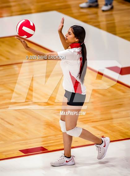Thumbnail 2 in Perryton vs. Pampa photogallery.