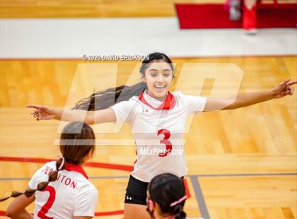 Thumbnail 3 in Perryton vs. Pampa photogallery.