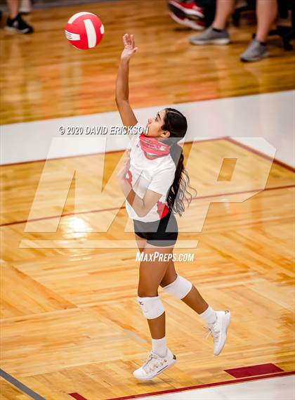 Thumbnail 2 in Perryton vs. Pampa photogallery.