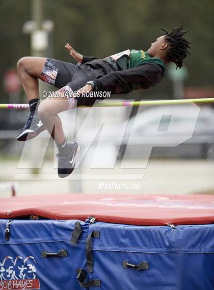 Thumbnail 2 in Lewis James Invitational (High Jump) photogallery.