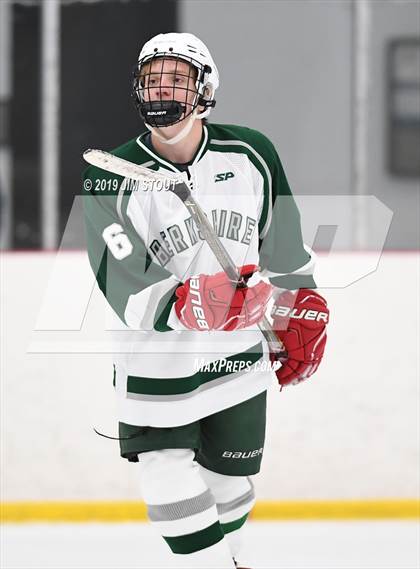 Thumbnail 2 in Berkshire @ Gunnery photogallery.