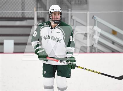 Thumbnail 1 in Berkshire @ Gunnery photogallery.