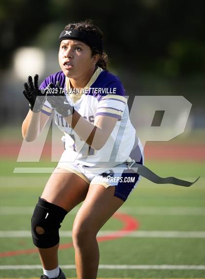 Thumbnail 1 in JV: Valencia @ Hart photogallery.