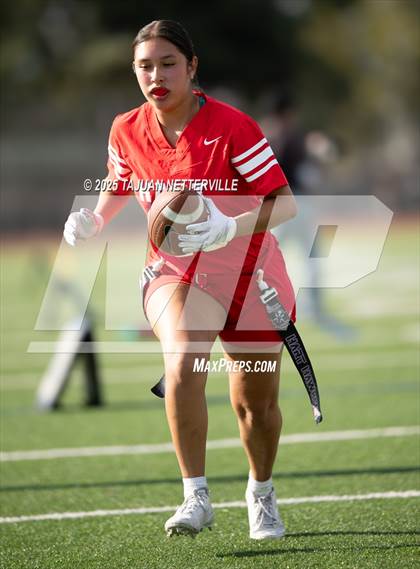 Thumbnail 1 in JV: Valencia @ Hart photogallery.
