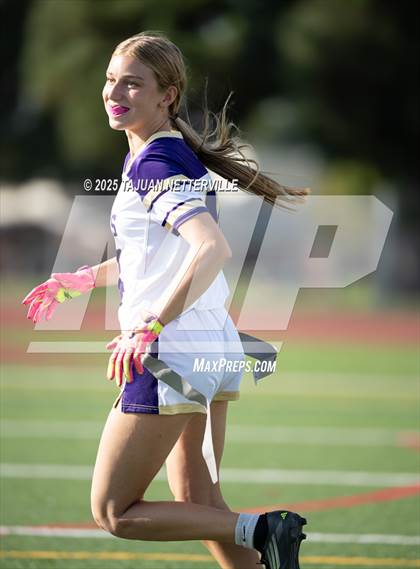 Thumbnail 2 in JV: Valencia @ Hart photogallery.