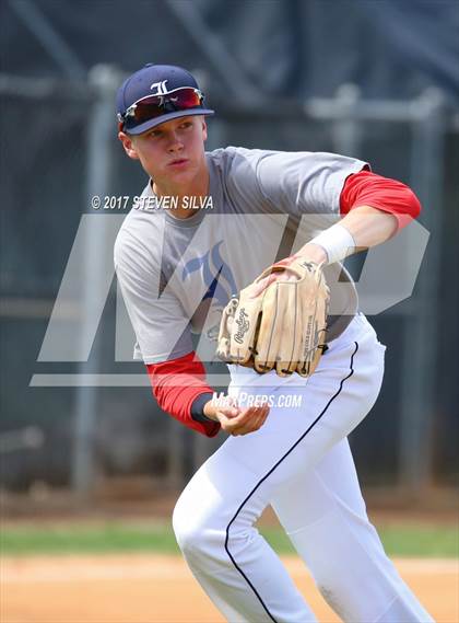 Thumbnail 3 in Liberty vs. Palisades (67th Annual San Diego Lions Tournament) photogallery.