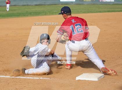 Thumbnail 1 in Liberty vs. Palisades (67th Annual San Diego Lions Tournament) photogallery.