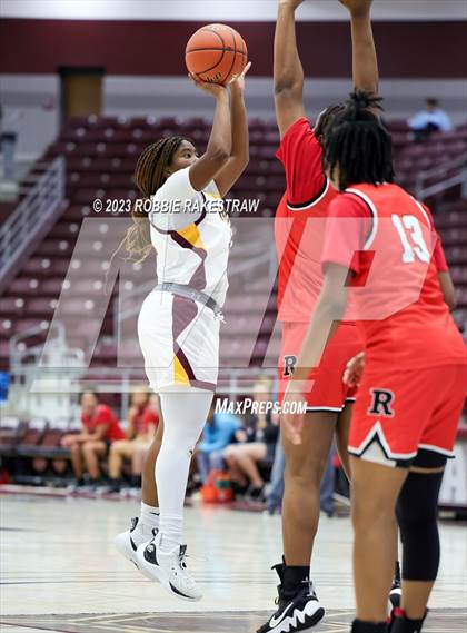 Thumbnail 1 in Fairfield vs. Rusk (Athens Invitational) photogallery.