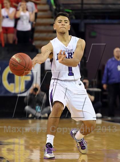 Thumbnail 1 in Redondo Union vs. College Park (CIF State D2 Final) photogallery.