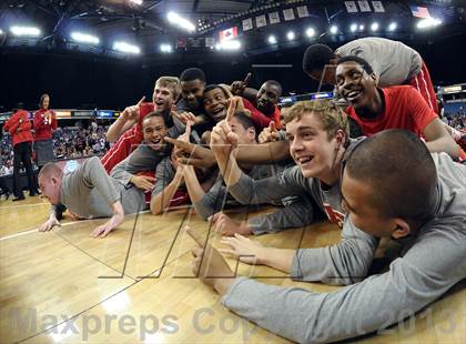 Thumbnail 2 in Redondo Union vs. College Park (CIF State D2 Final) photogallery.