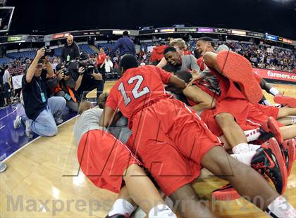Thumbnail 1 in Redondo Union vs. College Park (CIF State D2 Final) photogallery.