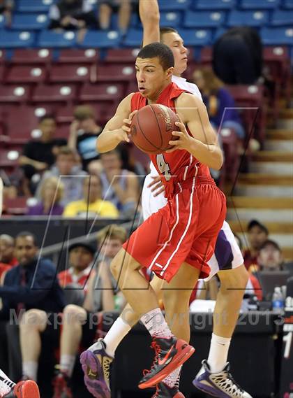 Thumbnail 2 in Redondo Union vs. College Park (CIF State D2 Final) photogallery.