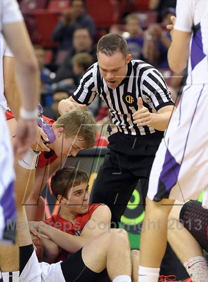 Thumbnail 1 in Redondo Union vs. College Park (CIF State D2 Final) photogallery.