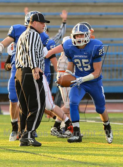 Thumbnail 3 in Southington vs. Ridgefield (CIAC Class LL Semifinal) photogallery.