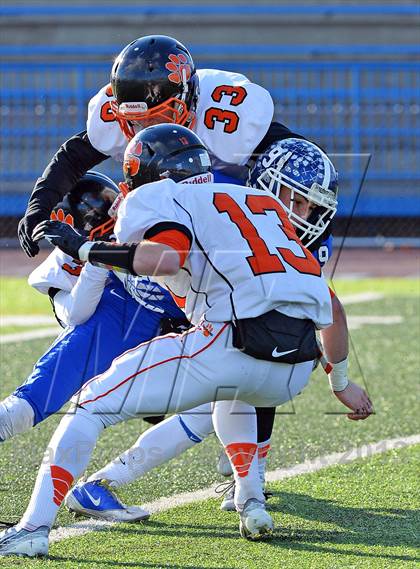 Thumbnail 3 in Southington vs. Ridgefield (CIAC Class LL Semifinal) photogallery.