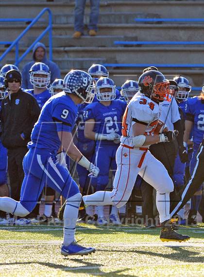 Thumbnail 2 in Southington vs. Ridgefield (CIAC Class LL Semifinal) photogallery.