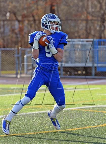 Thumbnail 1 in Southington vs. Ridgefield (CIAC Class LL Semifinal) photogallery.