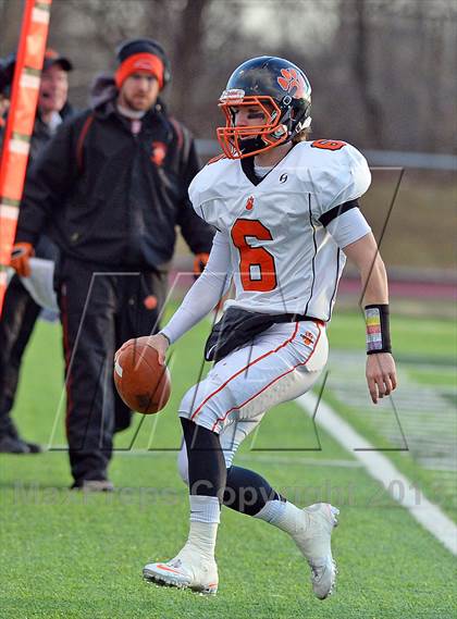 Thumbnail 3 in Southington vs. Ridgefield (CIAC Class LL Semifinal) photogallery.