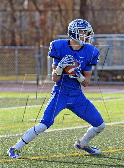 Thumbnail 2 in Southington vs. Ridgefield (CIAC Class LL Semifinal) photogallery.
