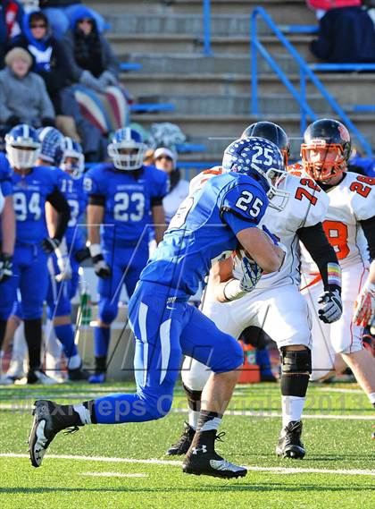 Thumbnail 3 in Southington vs. Ridgefield (CIAC Class LL Semifinal) photogallery.