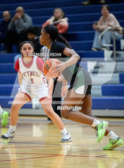 Thumbnail 2 in Bethel vs Kentwood (T-Town Tournament) photogallery.